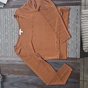 BP brown long sleeve crop.